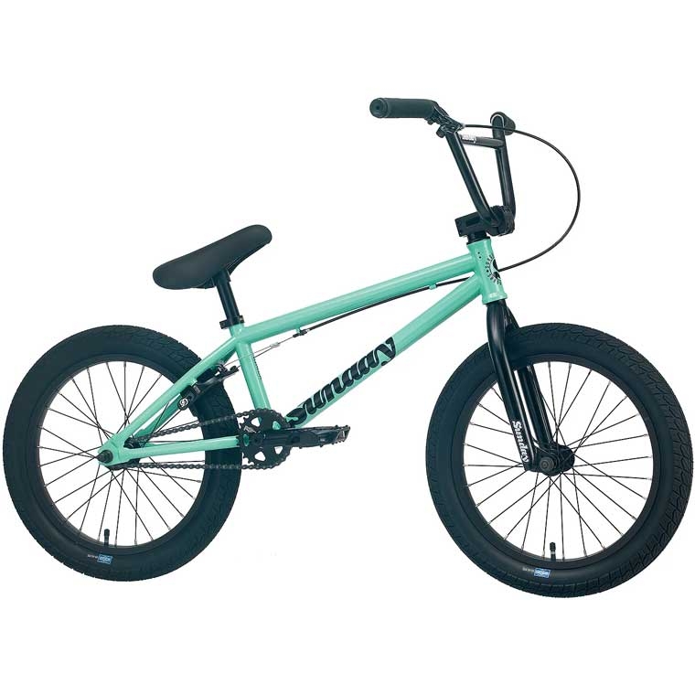 Sunday Primer 18" 2022